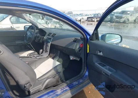 2008 Volvo C30 T5 R-Design/T5 Version 1.0/T5 Version 2.0 z USA, uszkodzony, nr VIN YV1MK672782070501